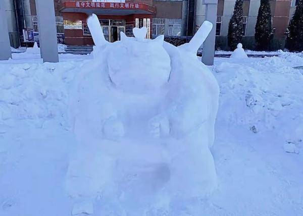 气温黑龙江女大学生的“雪灯”火了！别急，雨雪马上又到，你也能玩了！