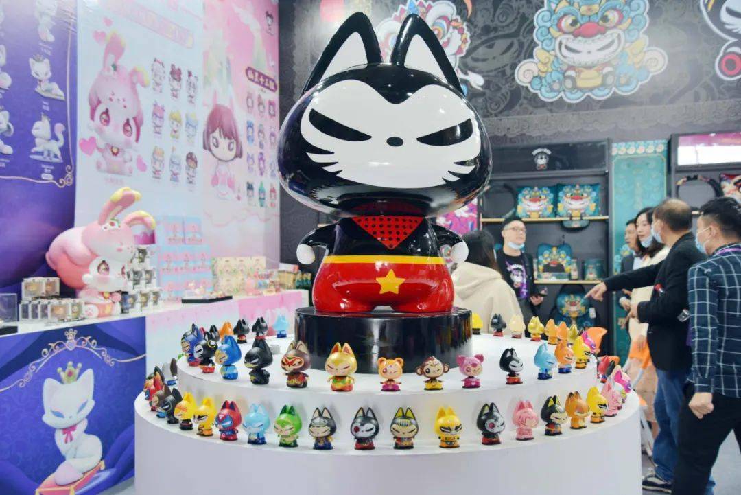 引入国内外影视动漫原创企业机构及动漫衍生品制造企业500家,参展ip