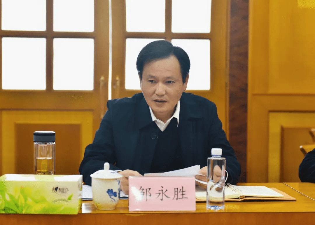 11月17日,副市长,市公安局局长邹永胜赴企业开展 "