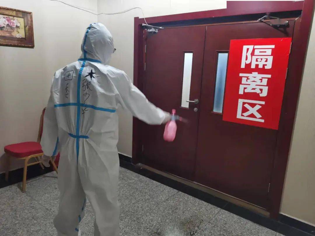 阿左旗团委全力做好额济纳旗返程大车司机隔离期间服务保障工作