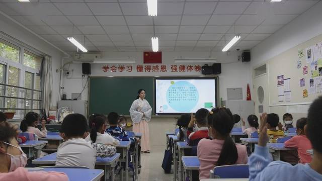 中小学|“双减”微创新|如何拓展课后服务渠道？这所学校有妙招