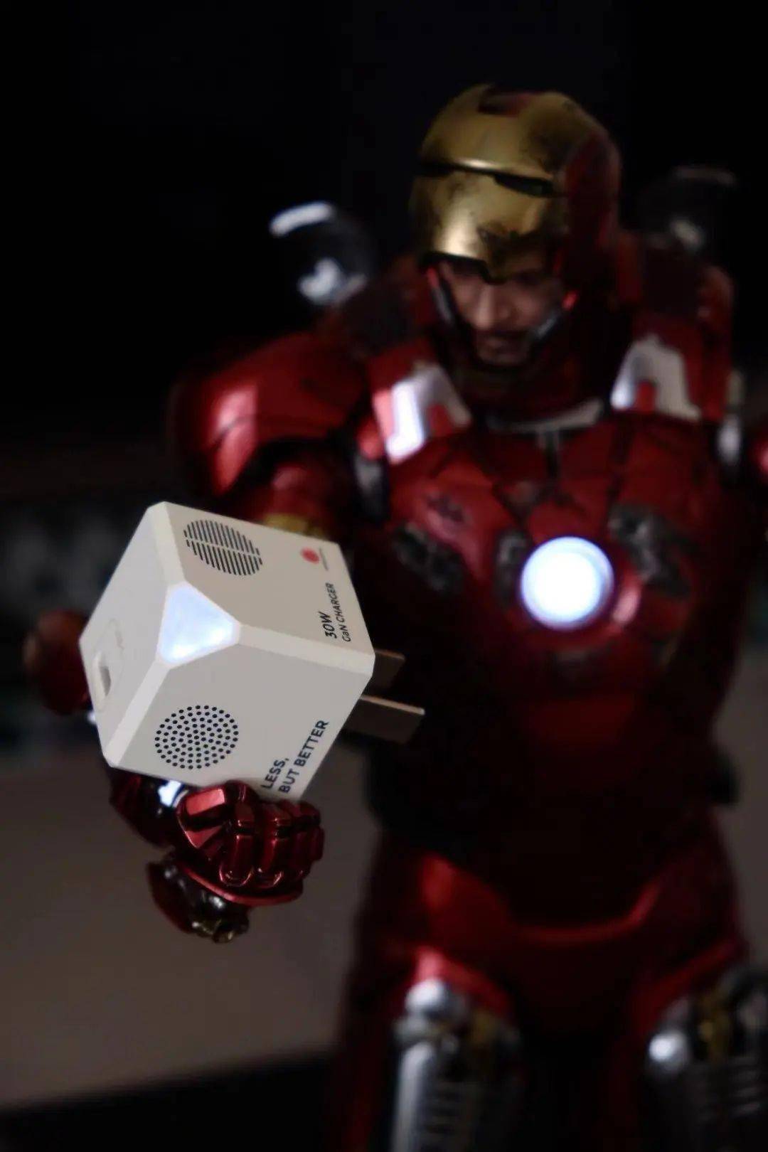 大家最近又入手了哪些有趣的手机周边配件？丨糖纸新鲜事 07