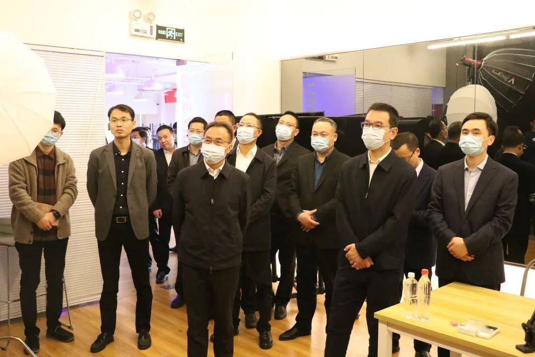 小镇动态绍兴市上虞区委副书记区长金进富考察信息港小镇