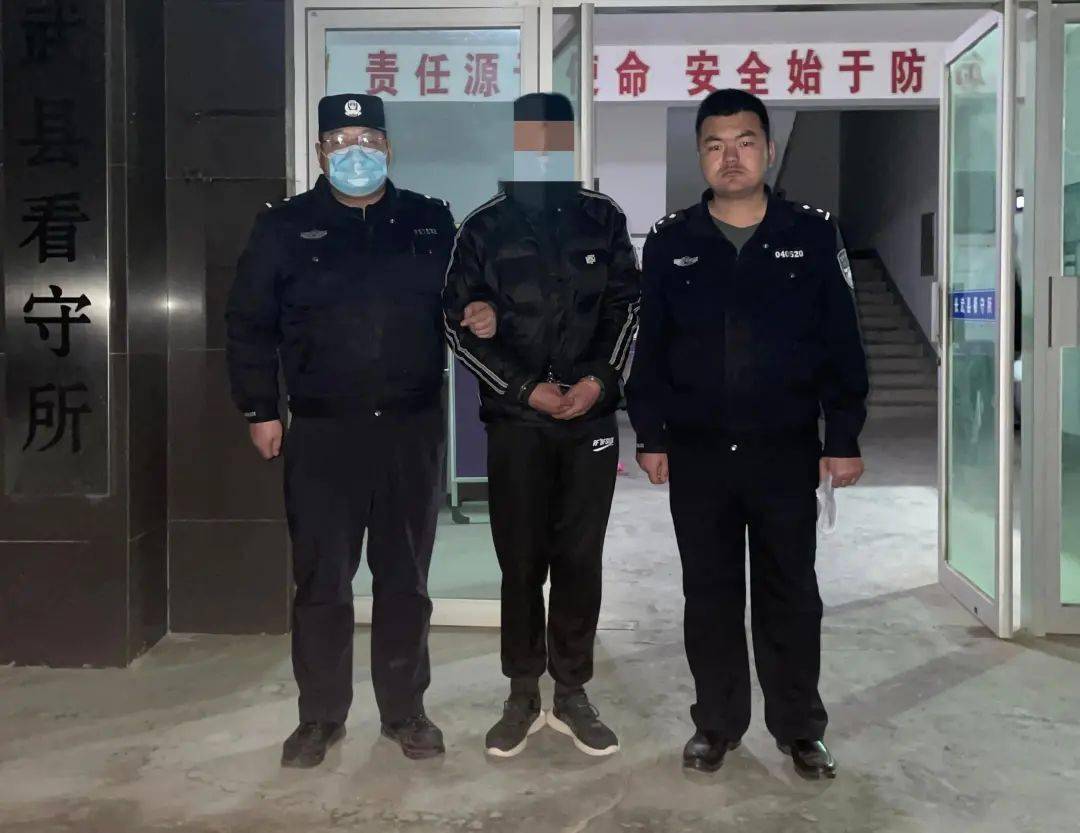 长武公安:两小时抓获入室盗窃蟊贼 破案4起