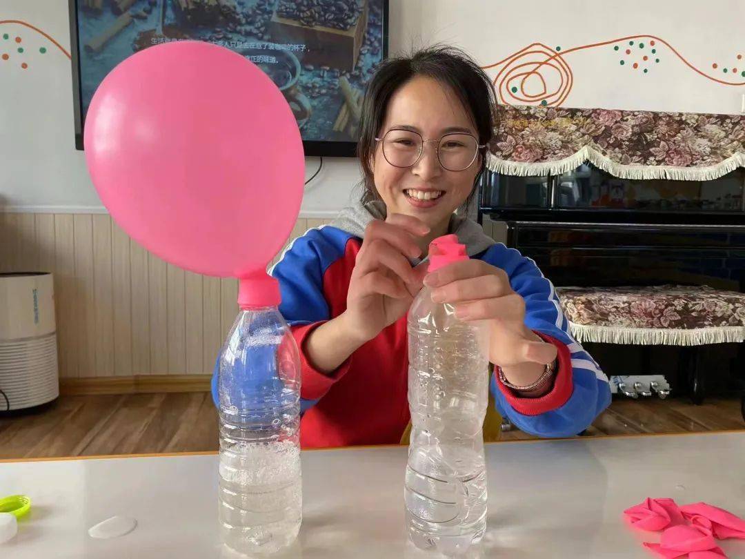 爱迪生e班不用嘴巴吹气球