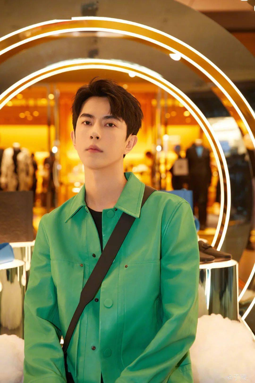 范冰冰复出?白敬亭现状?于朦胧恋爱?中演协封杀艺人?