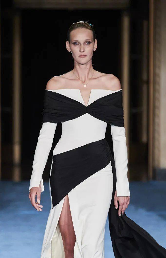 色调 2022春夏女装流行色T台分析