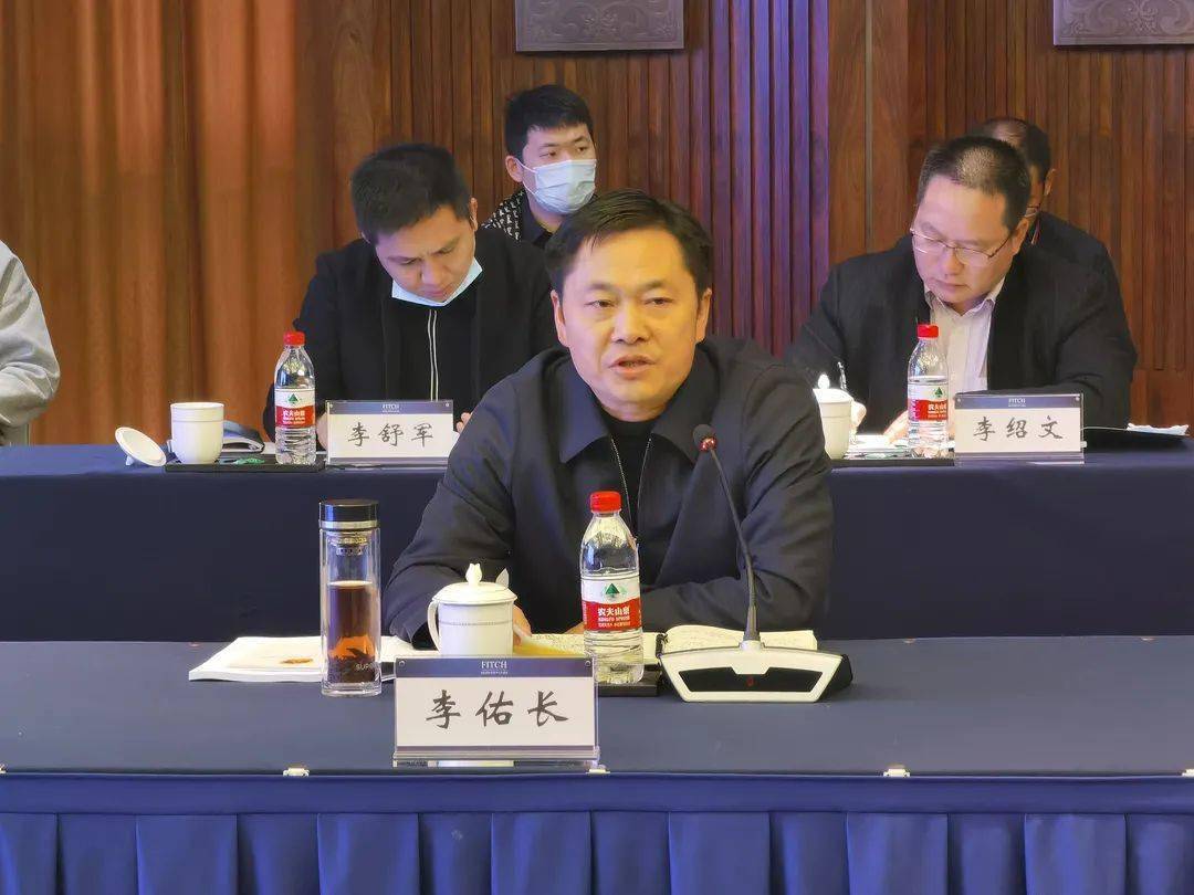 怀化市人民政府副秘书长李佑长怀化市城管执法局党组书记,局长张强