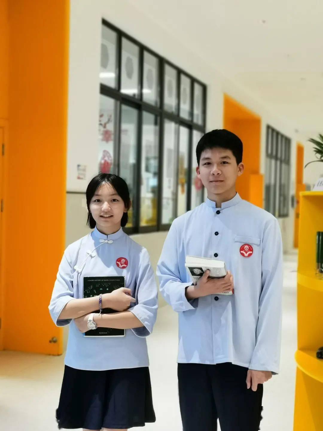 贵阳11所民办学校校服欣赏