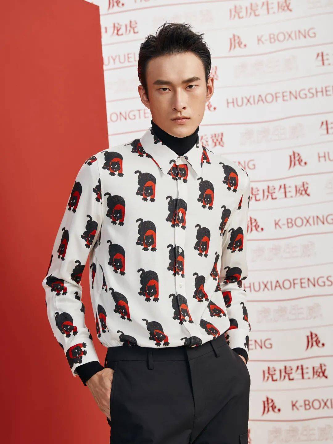 系列 看点 | 艺术展中演绎虎年穿搭,劲霸男装文化性诠释中国茄克!“与虎同Meng”劲霸男装 x 潮流艺术家歪歪联名胶囊系列正式发布