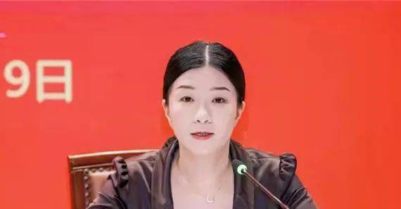 多伦|馆长午后谈｜美术馆如何助力城市美育？未来将扮演怎样的角色？