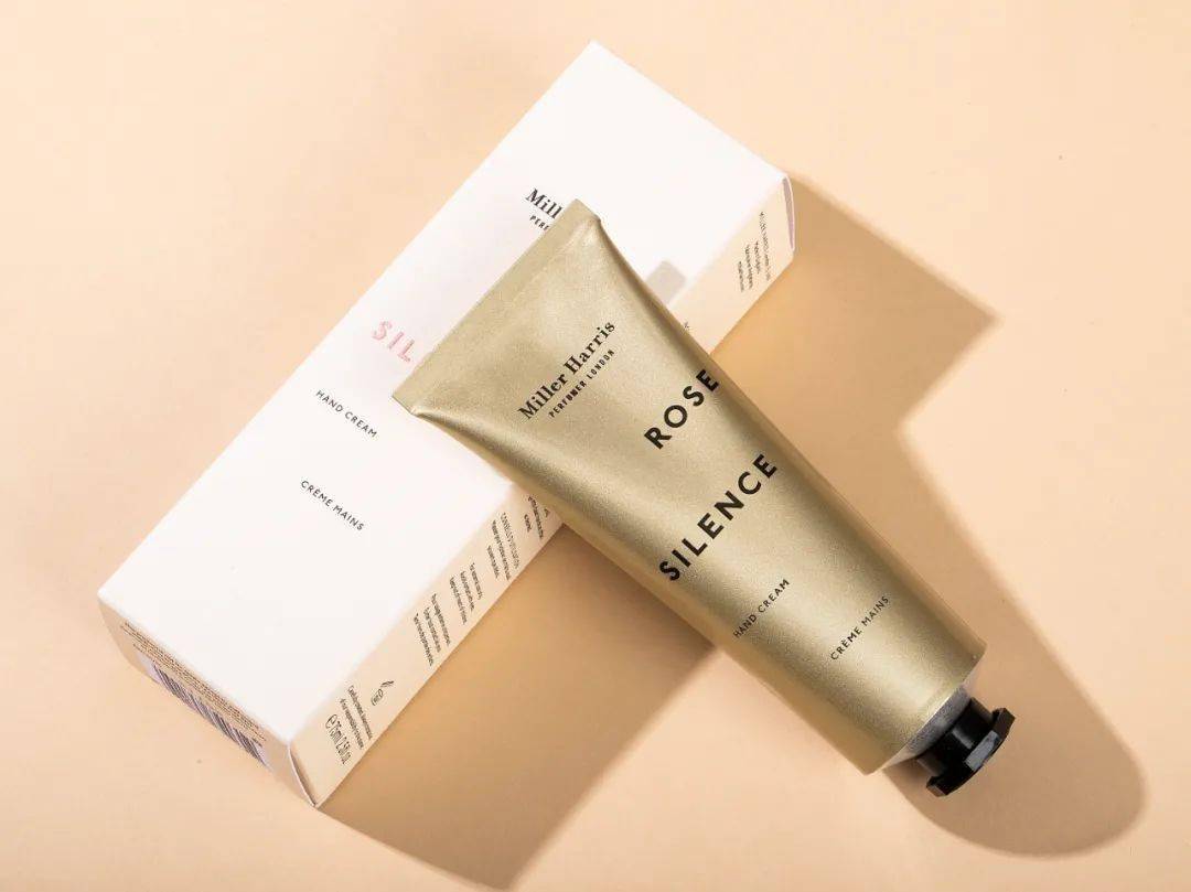 感觉留香一整天的护手霜，还要什么香水！