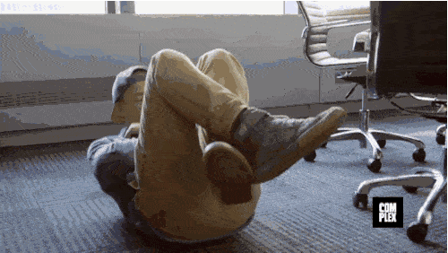 Sean|作死小伙挑战巨石强森5000卡饮食，结果吃到吐了......