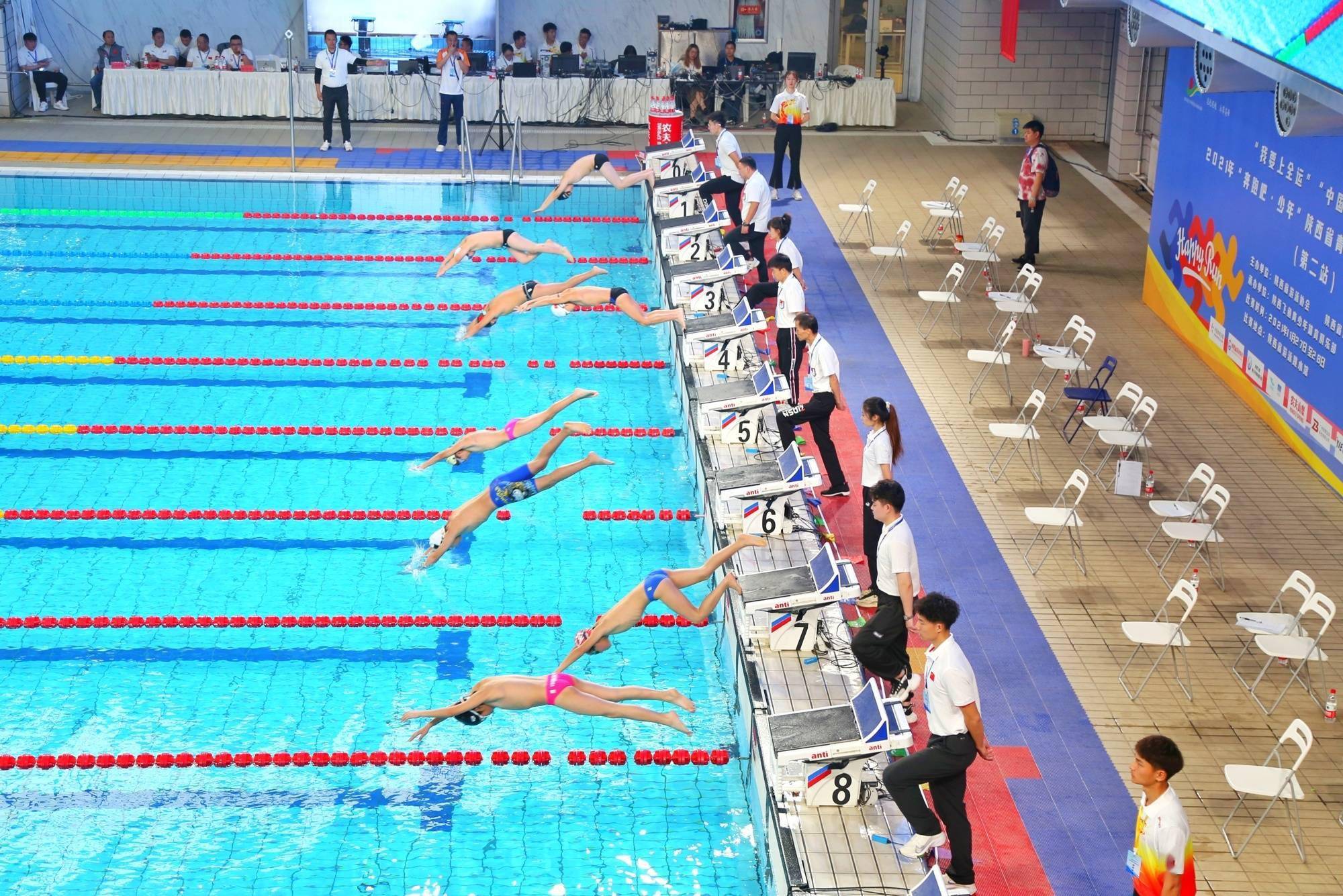 陕西省游泳队图片