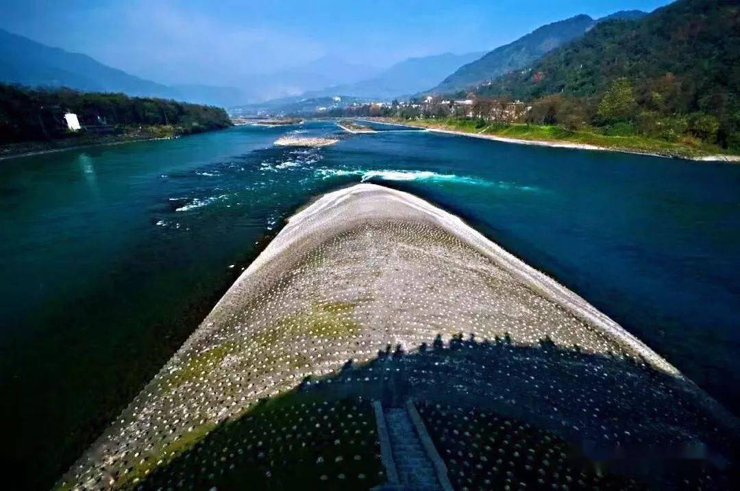 堰功|点赞！青城山-都江堰景区获评首批国家级文明旅游示范单位！