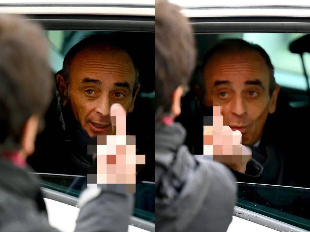 法版特朗普竖起了中指