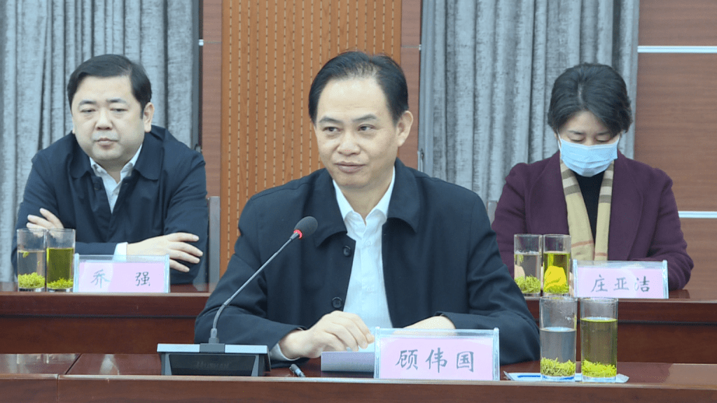 常州经开区党工委书记顾伟国就进一步加强需求对接,深挖合作潜力,寻求