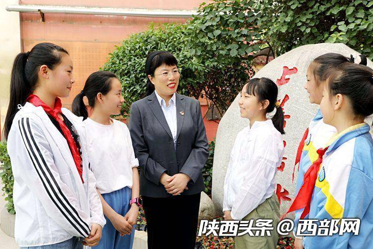 百名校长谈"双减"丨西安市庆安小学教育集团总校校长马玲:课堂做到有