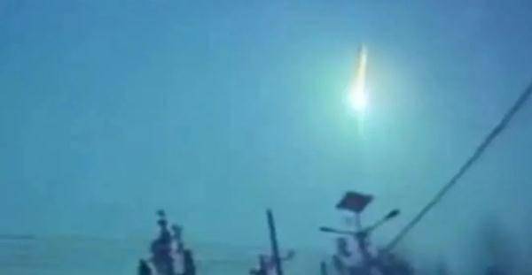 河南多地惊现“白光”，到底是什么？