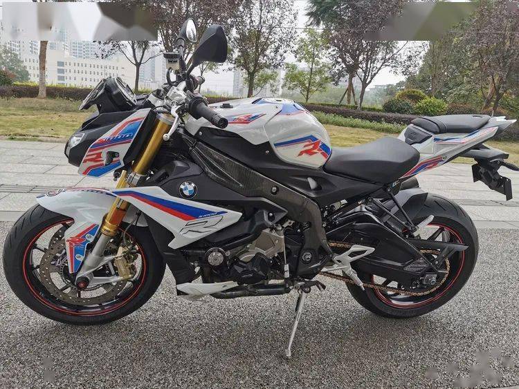 转让2018款绝版宝马大小眼s1000r
