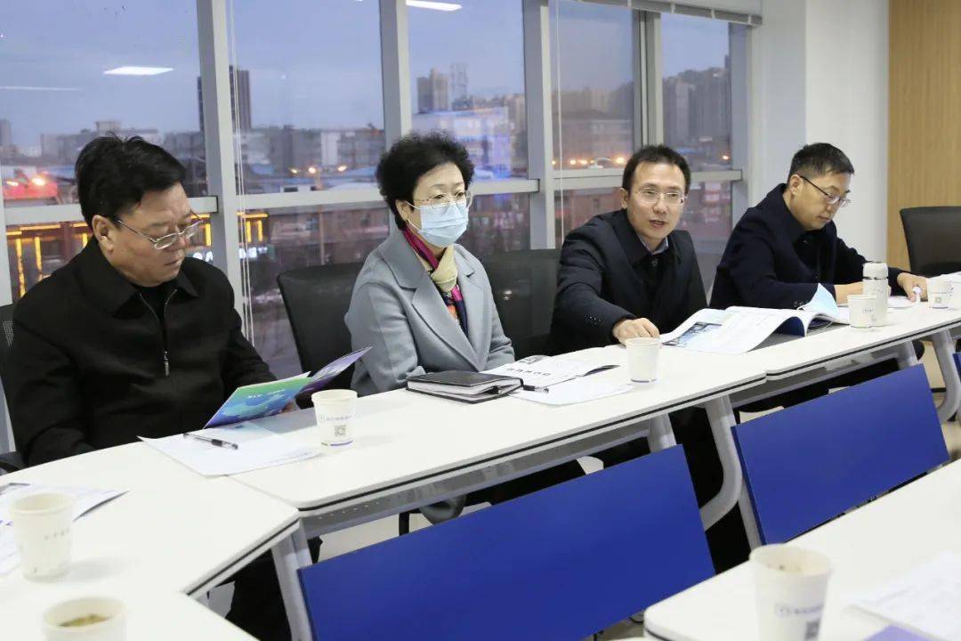 王云要求,有关部门要以此次市人大常委会专题调研为