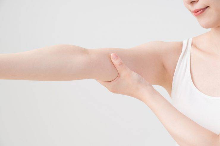 怎样可以瘦胳膊上的蝴蝶袖 b392579b985443d18e45b9853cc159c8.jpeg