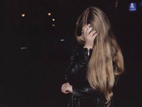 让男人后悔心疼的句子句句催人泪下