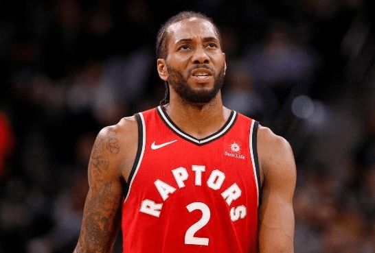 达蒙·琼斯爆料,莱昂纳德将加盟湖人,薪资空间不足如何签小卡