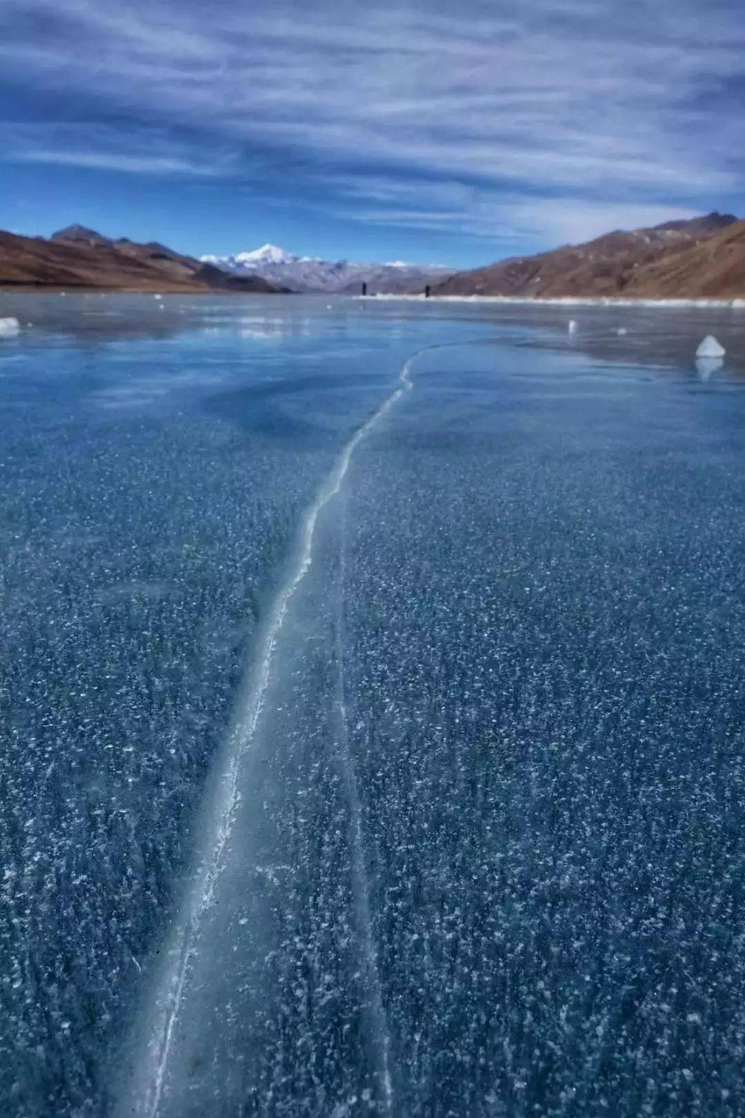 西藏冬天这些冰湖比贝加尔湖惊艳百倍