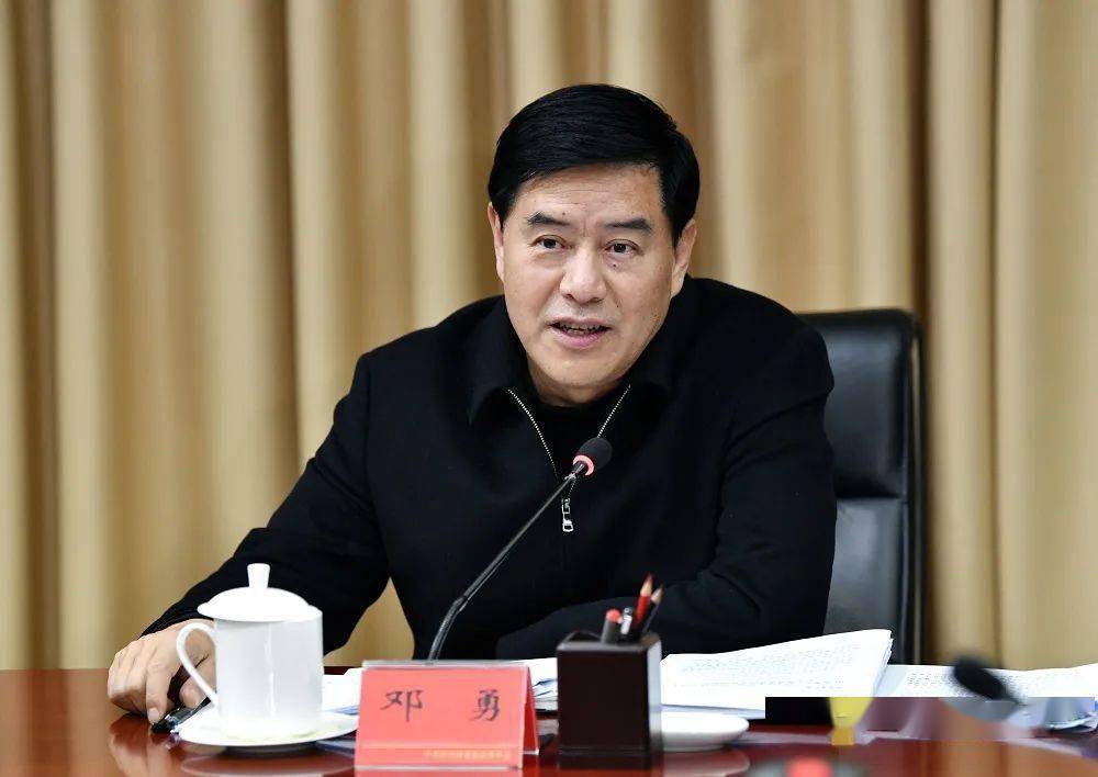 委召开委务(扩大)会传达学习省委十一届十次全会精神_发展_四川_建设