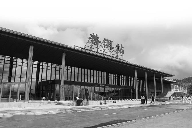 云南普洱高铁站图片