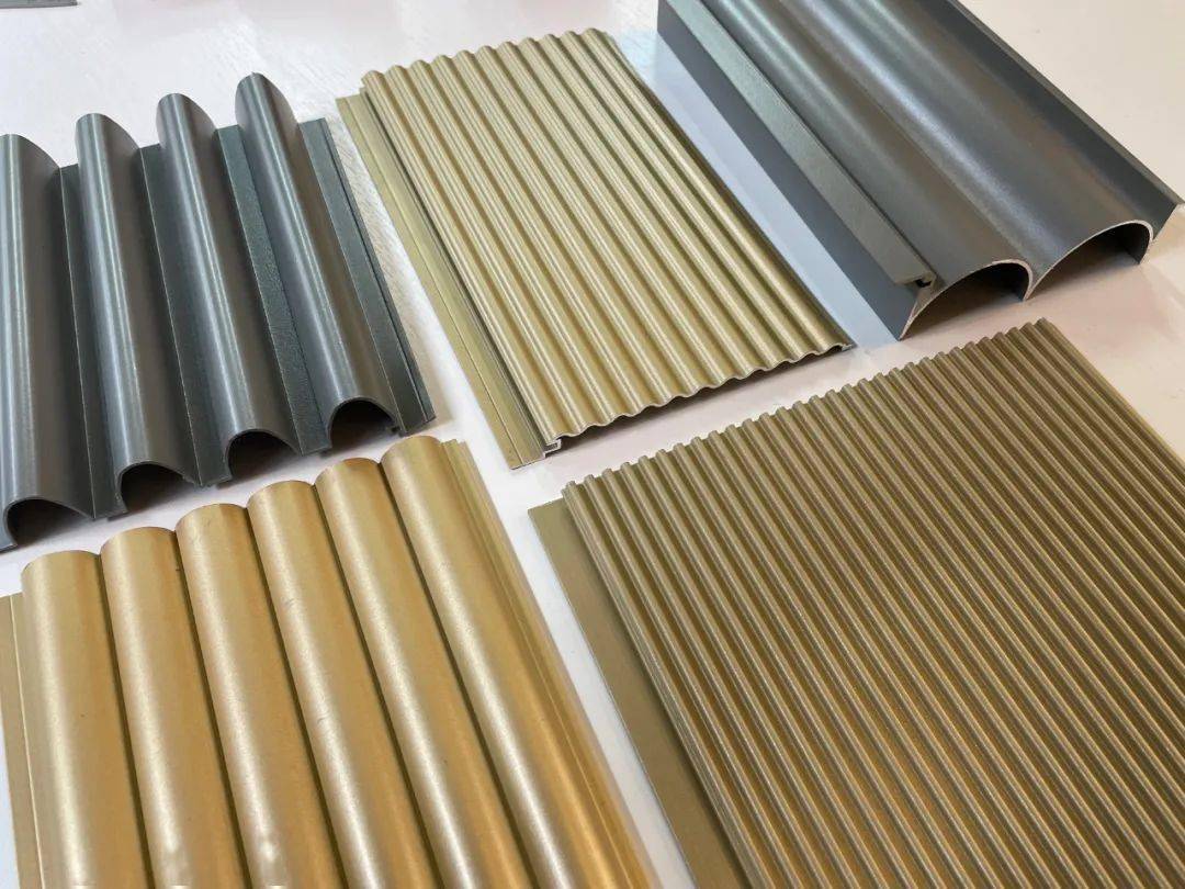 什么是铝波浪板?