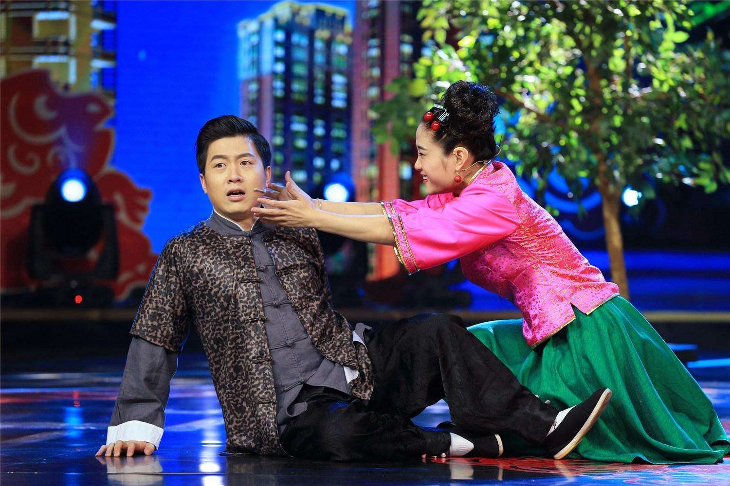 刘亮白鸽走红就离婚,有多少明星夫妻能抵挡外界诱惑,守住初心