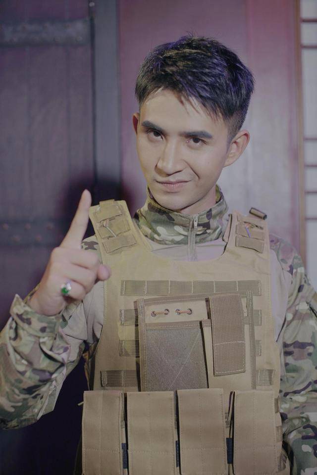 歪嘴战神男主换人,表情没内味了,龙王赘婿不是谁都能当的_管云鹏_视频