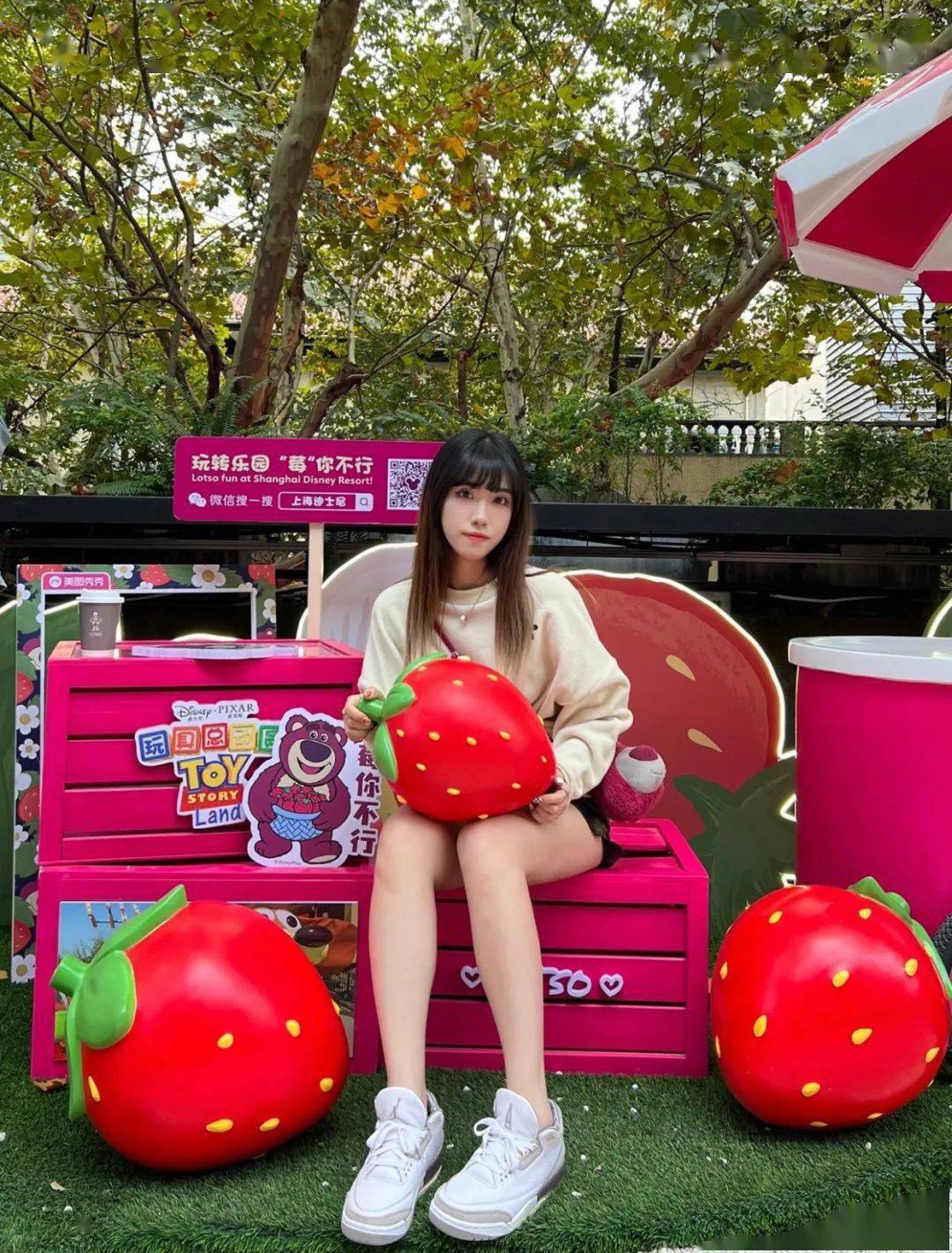 这期颜值和身材同时封神的球鞋辣妹你爱了吗?11.29-12.