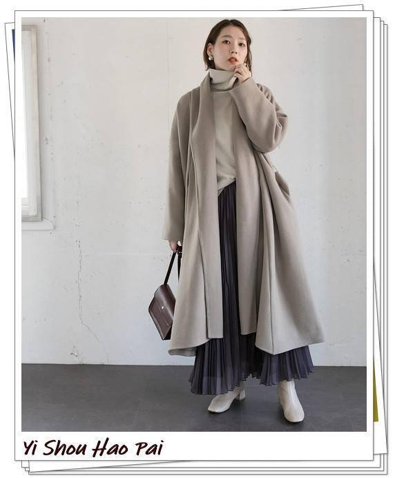 过膝的长大衣怎么穿才好看不同颜色的长外套24例搭配示范