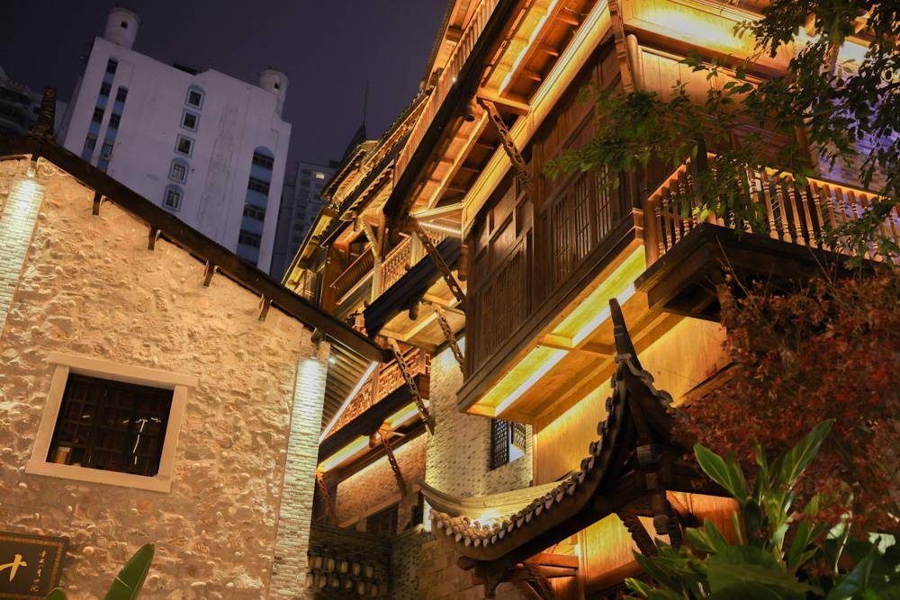 洪崖洞的夜景 0e7bcac1b2d4431abb88ea5236f2269f.jpeg
