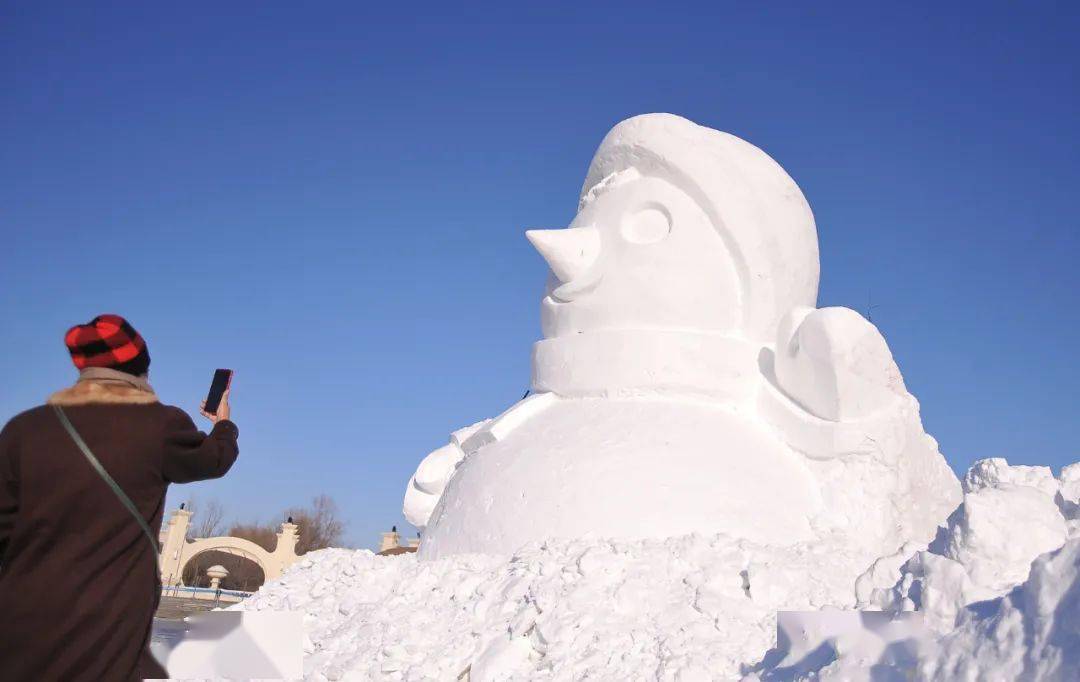 首播:晚20:00 重播:晚22:00 次日早7:00责编:邢 璐审核:王伟豪监制