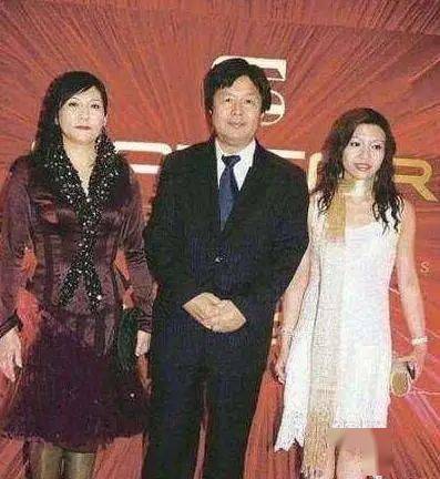 但她主动找到了李惠莉,让她放宽心,自己不会和蔡志明生孩子的,蔡太太
