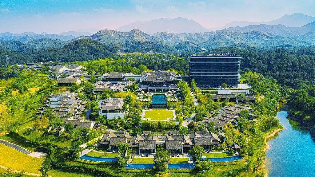 安吉悦榕庄直降3000 !8000亩神仙避世秘境,私享3d山水无边泳池!