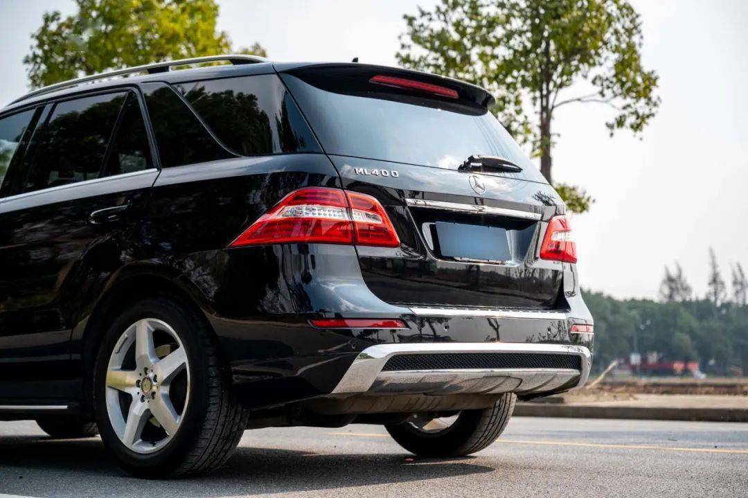 路试笔记扑面而来的大奔气场顶配ml400不容小觑的实力与二手性价比