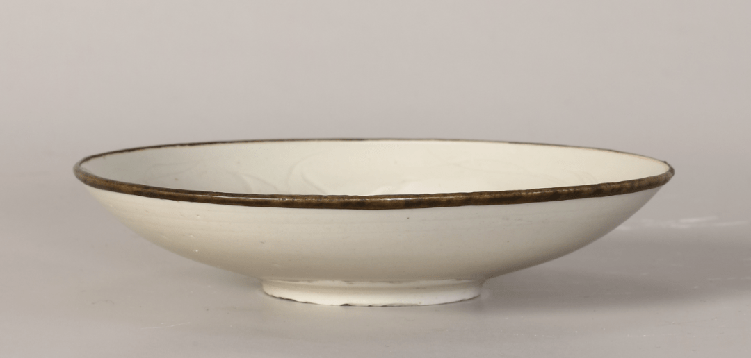 銘品　宋代官窯米色青磁笠碗　中国古玩古美術伝来品