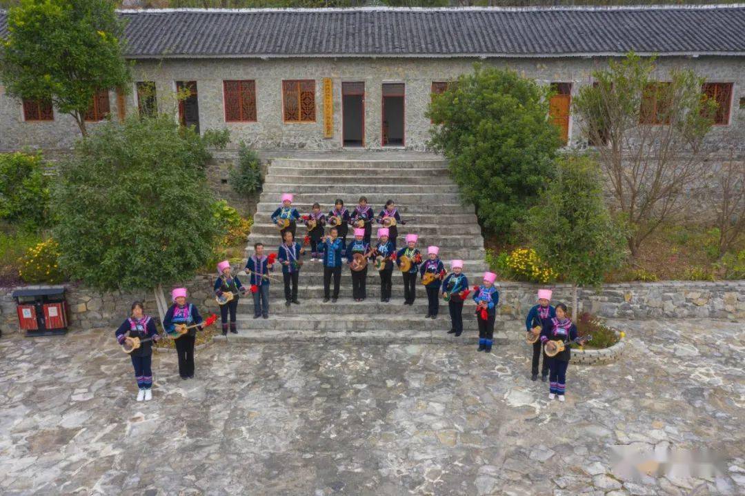 黔南州文艺特色村平塘县双河村歌舞特色村正式授牌