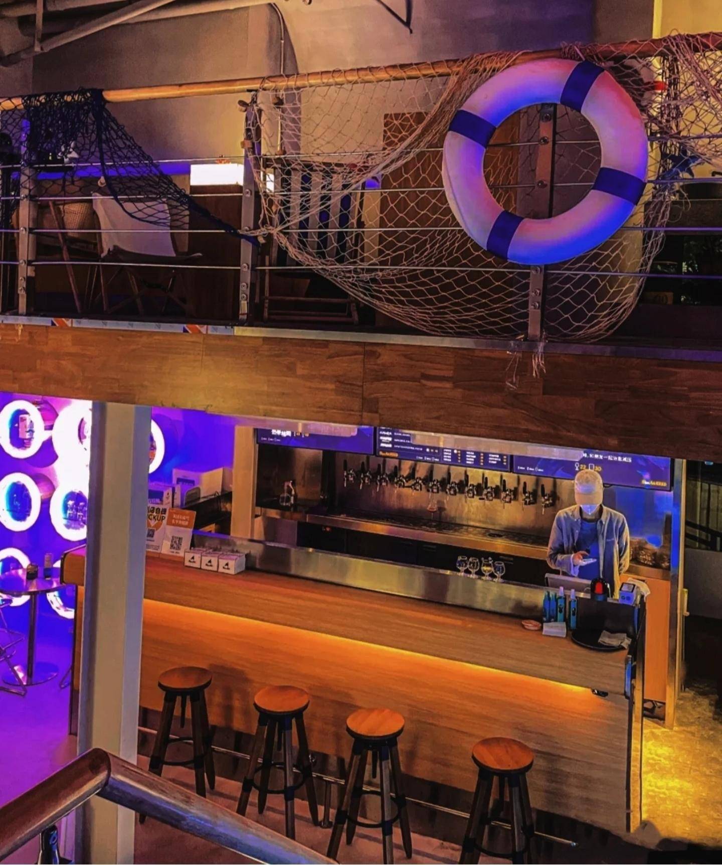 36氪首发连锁精酿酒馆blueark获数百万元天使轮融资要做酒馆里的喜茶