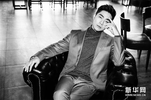 袁成杰曝胶片写真质感十足玩转复古风