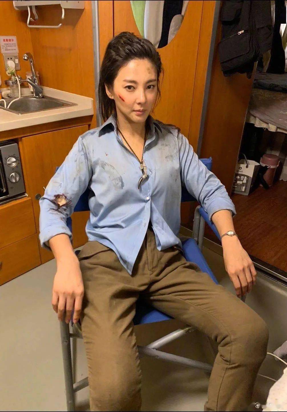 张雨绮|半年两个小奶狗,张雨绮真的是恋爱脑?