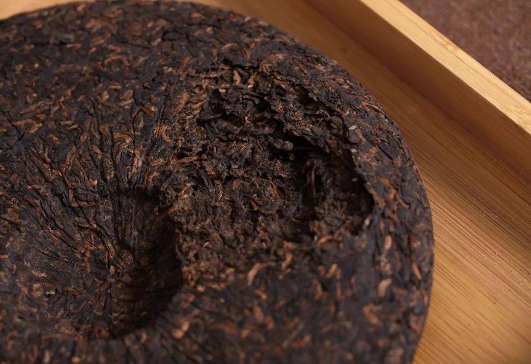 金奖|40年匠心做茶，她斩获茶博会金奖，网友：终于找回那熟悉的味道···