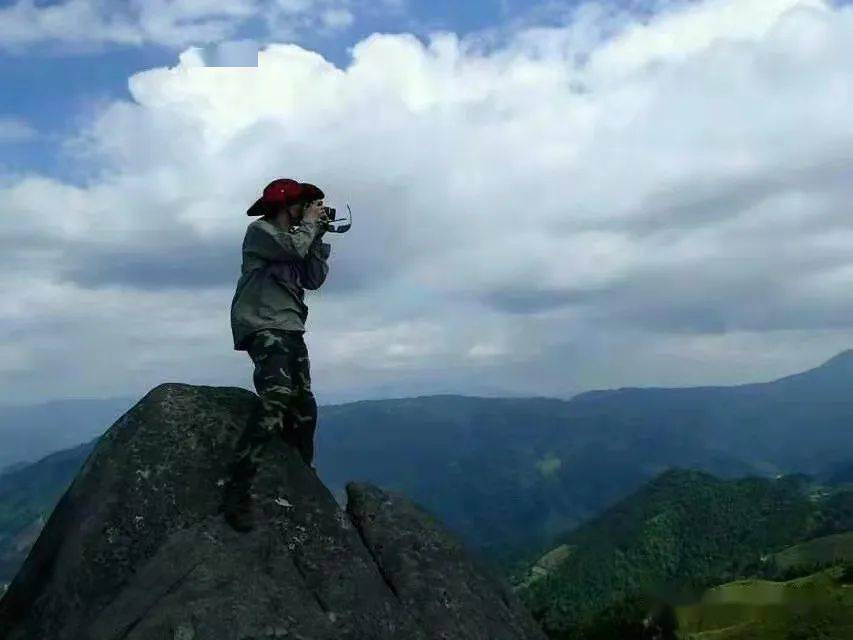 12月18日(周六)徒步穿越龙胜高石山,眺望延绵不绝