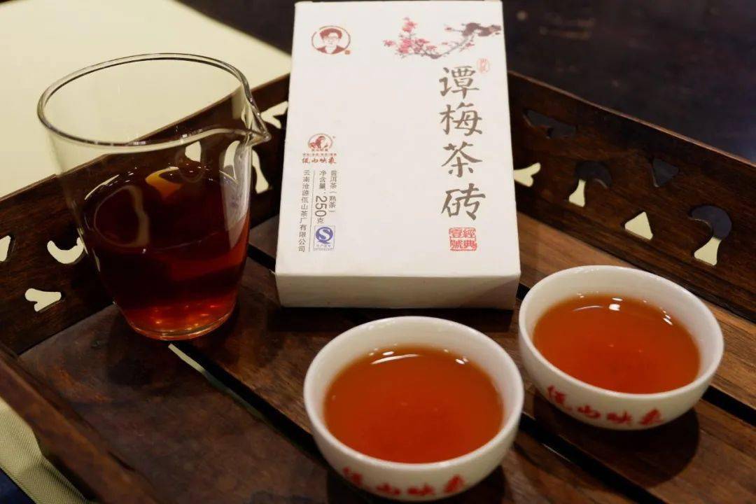 金奖|40年匠心做茶，她斩获茶博会金奖，网友：终于找回那熟悉的味道···