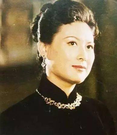 还记得乌鸡国王后向梅吗81岁近照曝光这才是美了一辈子